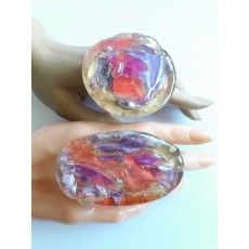 Pink Ring, Big Statement